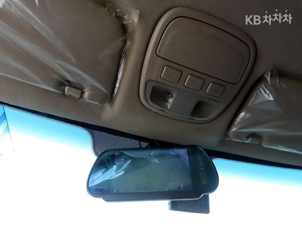 Хюндай Porter 2LPG 냉동Товарна надстройка차 Удължено междуосие Super Cab ModernPlus - 16