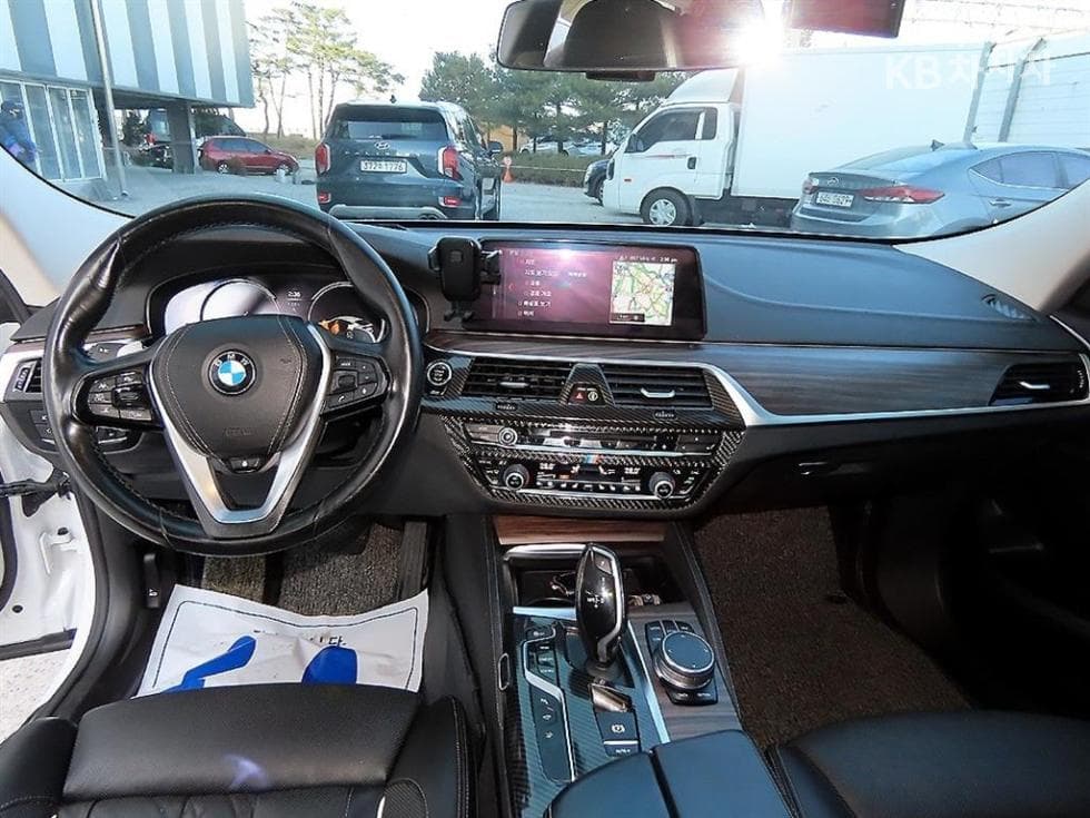 BMW Gran Turismo6 Series GT 630d xDrive Luxury Line - 7