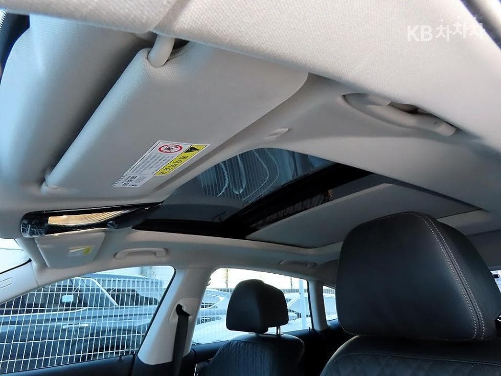 BMW Gran Turismo6 Series GT 630d xDrive Luxury Line - 16