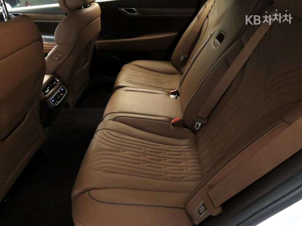 Дженезис G80(RG3)2.5 Турбо Бензин Директ Инжекция AWD - 6