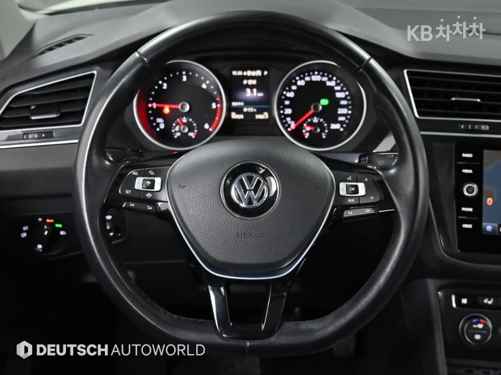Volkswagen The New (фейслифт) Tiguan2.0 Турбо Дизел Инжекция Prestige - 13