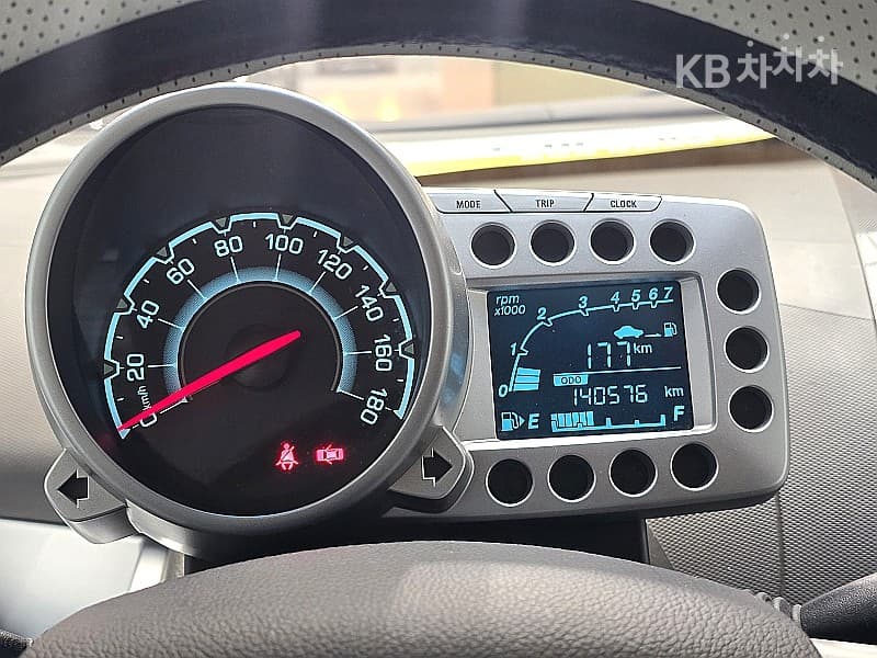 Джи Ем Корея Chevrolet СпаркLT Стандартен - 5