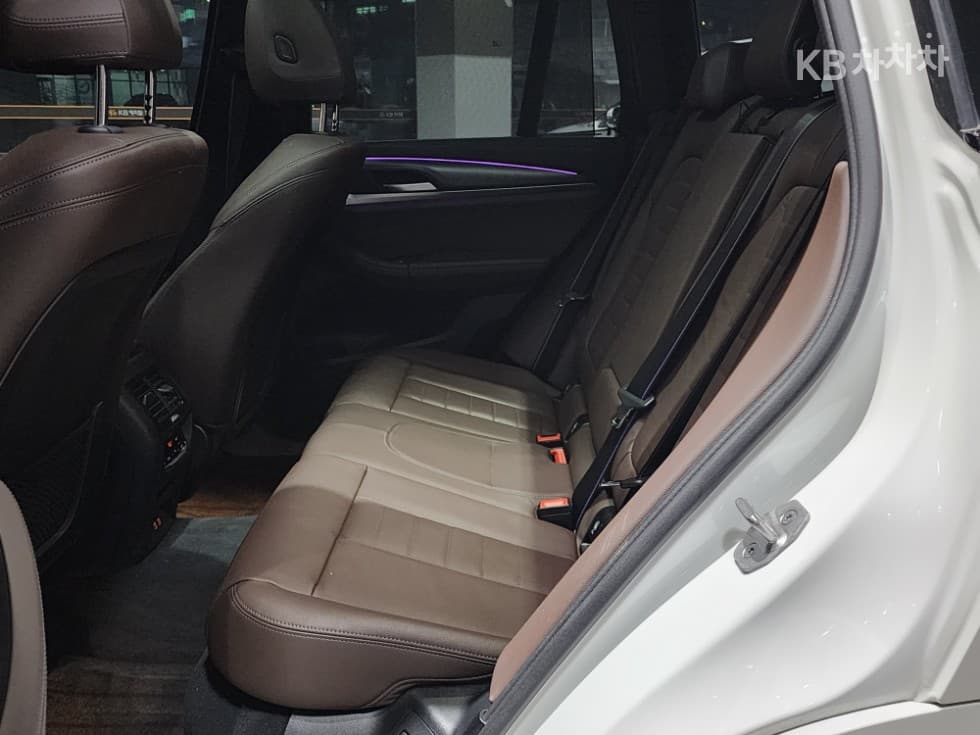 BMW X3 (G01)xDrive 20i M Sport - 21