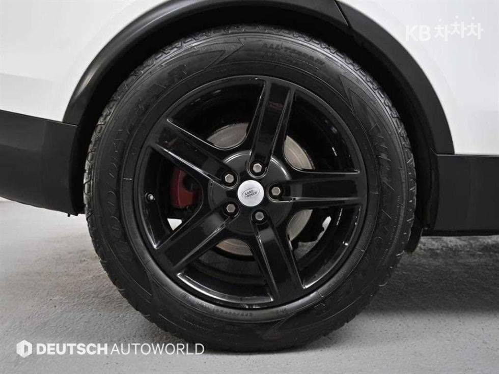 Land Rover 디스커버리53.0 TD6 HSE Luxury - 5