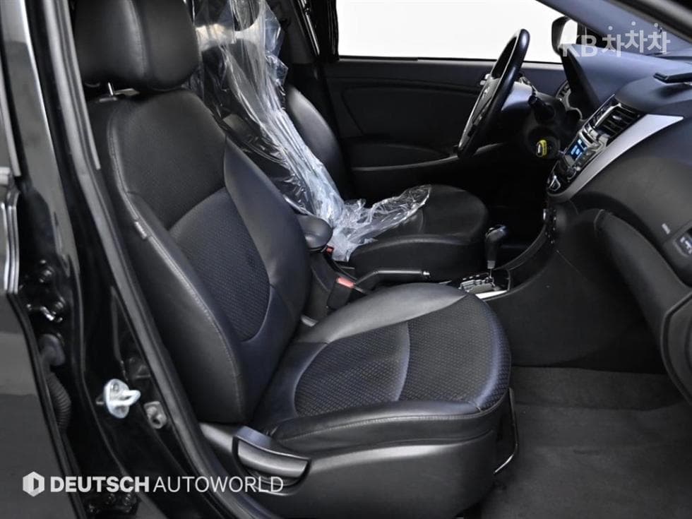 Хюндай Акцент(신형)1.4 VVT Modern - 10