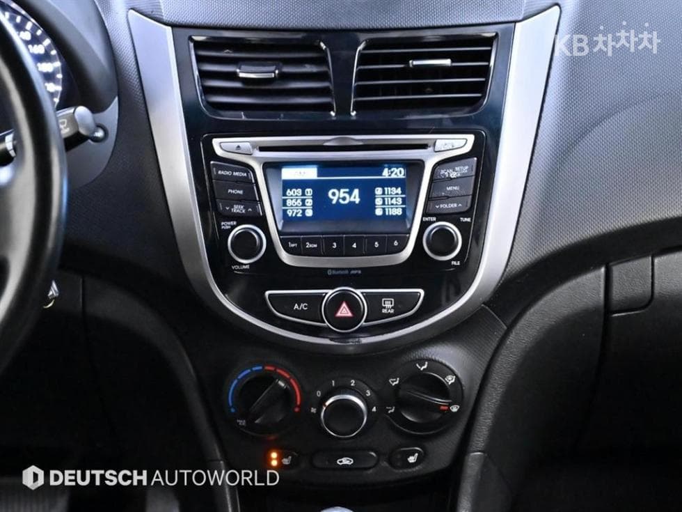 Хюндай Акцент(신형)1.4 VVT Modern - 14