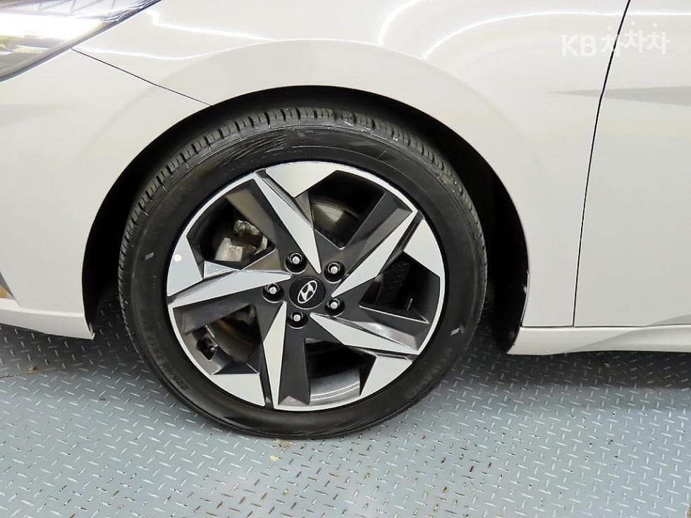 Хюндай All New Avante (Elantra)(CN7)1.6 Бензин Modern - 17