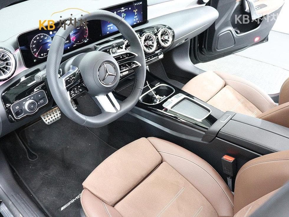 Mercedes-Benz CLA클래스(C118)CLA 250 4MATIC AMG Line - 18