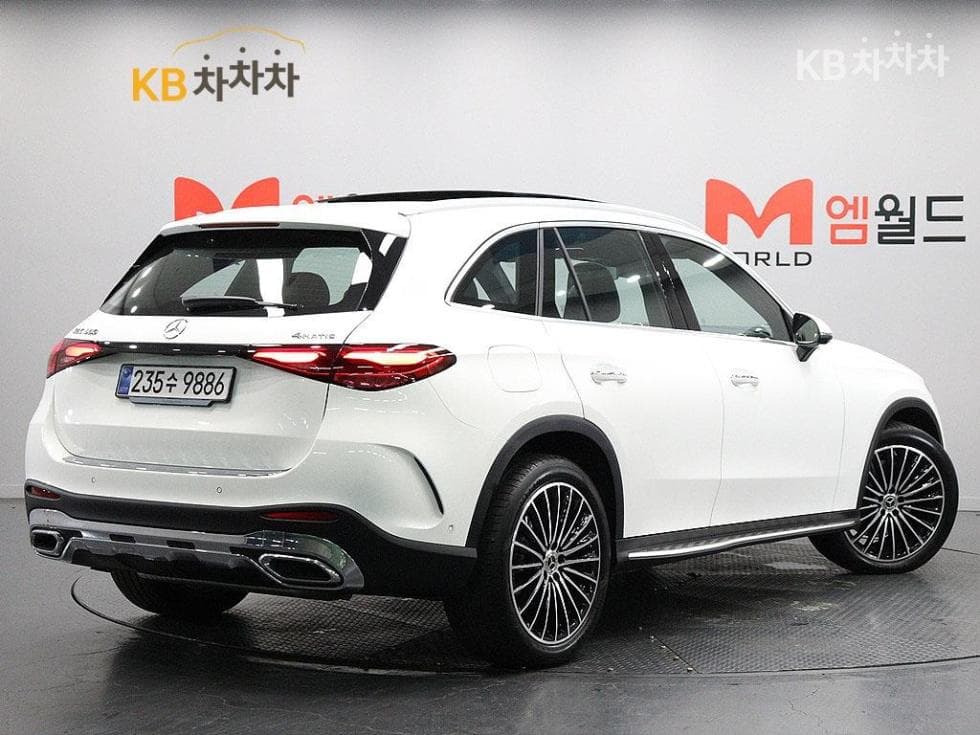 Mercedes-Benz GLC(X254)GLC300 4Matic AMG Line - 3