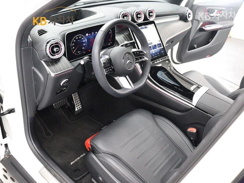 Mercedes-Benz GLC(X254)GLC300 4Matic AMG Line - 17