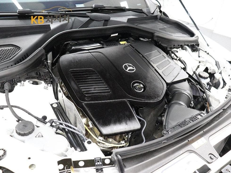 Mercedes-Benz GLC(X254)GLC300 4Matic AMG Line - 19