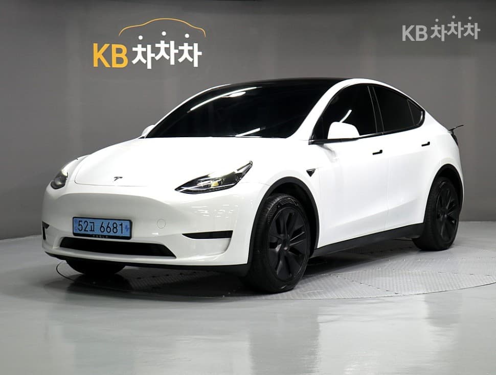 테슬라 Model Y RWD Standard - Image 1