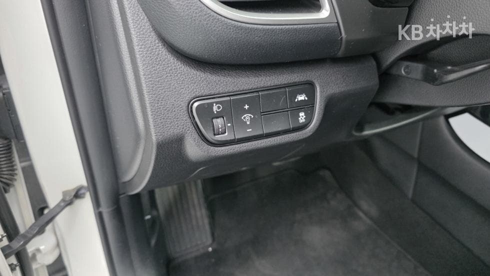 Киа Seltos1.6 Бензин Турбо 2WD Signature - 17