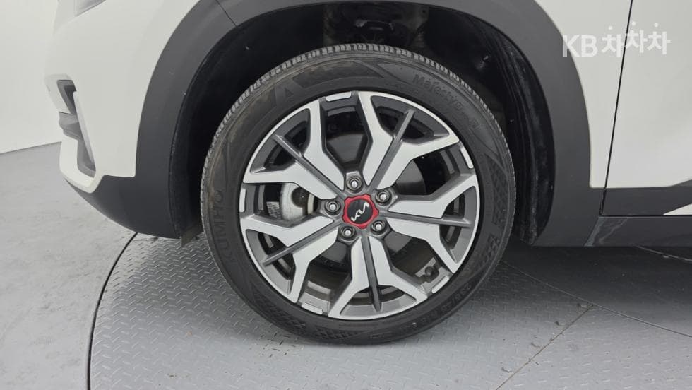 Киа Seltos1.6 Бензин Турбо 2WD Signature - 22