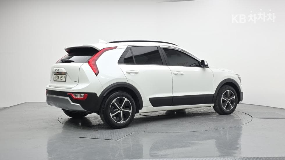 Киа Ди Всеново Ниро1.6 HEV Престиж - 2