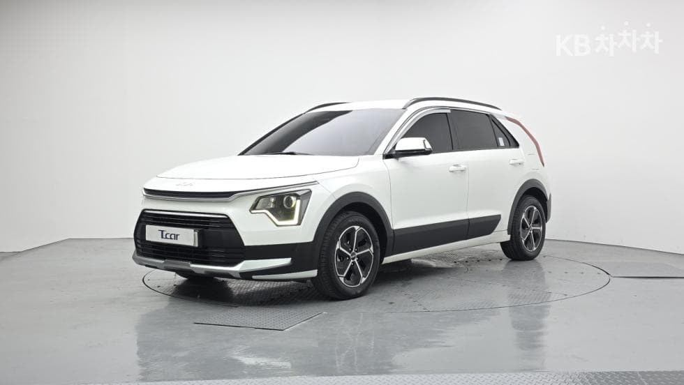 Киа Ди Всеново Ниро 1.6 HEV Престиж - Image 1