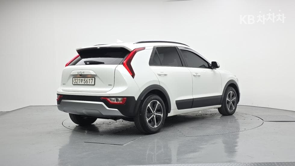 Киа Ди Всеново Ниро1.6 HEV Престиж - 4