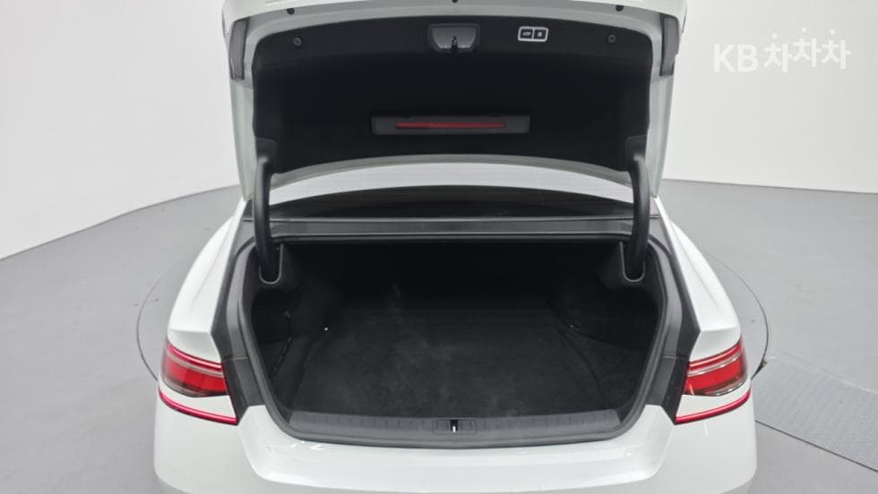 Дженезис G90(RS4)3.5T AWD Стандартен - 7