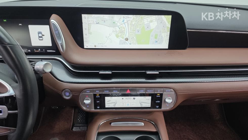 Дженезис G90(RS4)3.5T AWD Стандартен - 17