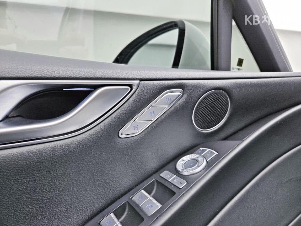 Genesis G80(RG3)2.5 T-GDi AWD - 10