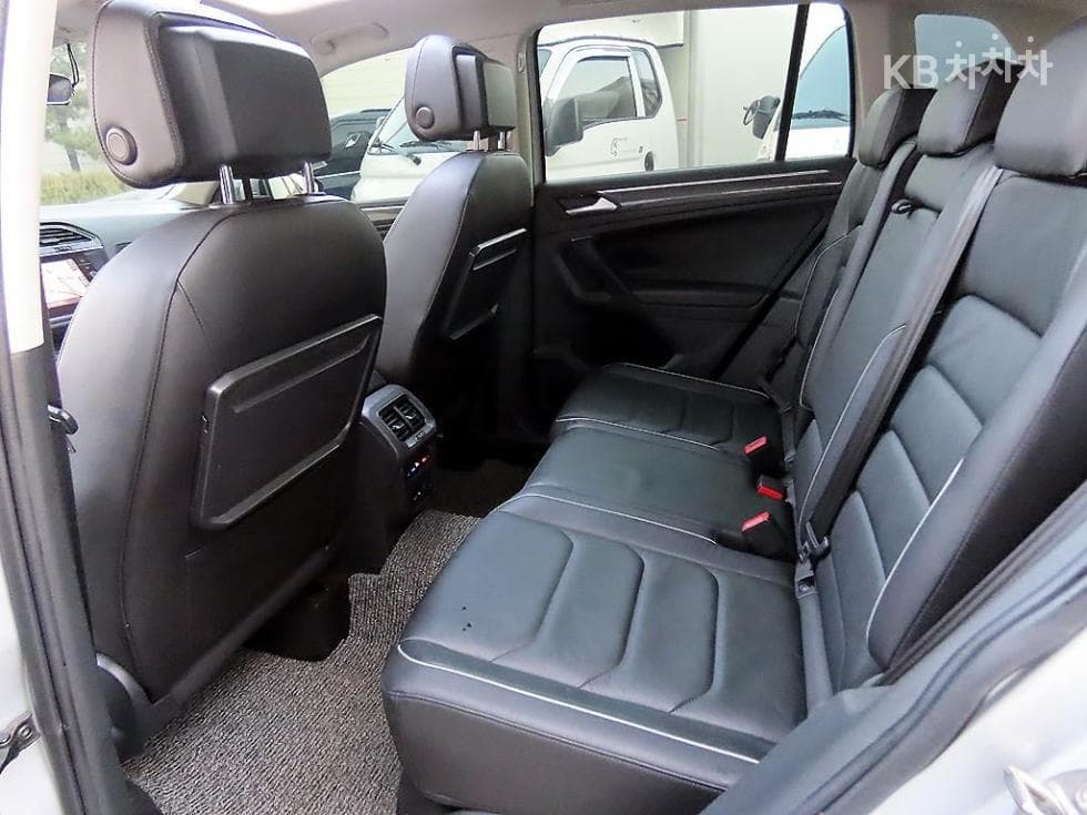 Volkswagen The New (facelift) Tiguan2.0 Turbo Diesel Injection Prestige - 6