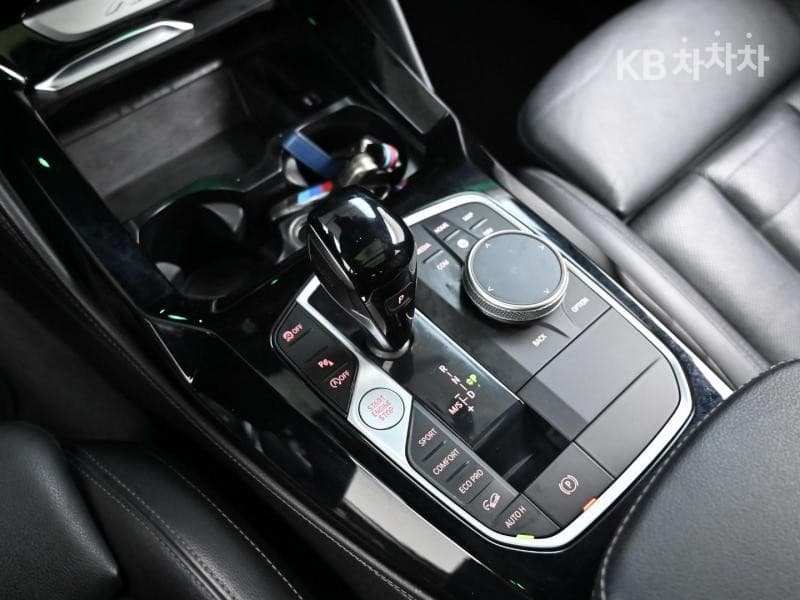 BMW New X4 (G02)xDrive 20i xLine - 9