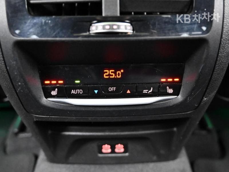 BMW New X4 (G02)xDrive 20i xLine - 16