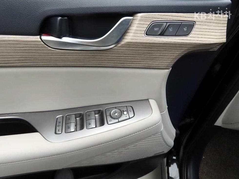 Хюндай Palisade2.2 Дизел 7-местен (Лимузин) Престиж - 11