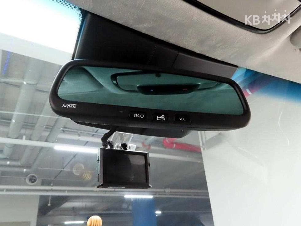 Хюндай Palisade2.2 Дизел 7-местен (Лимузин) Престиж - 14