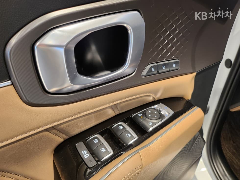 Киа The New (фейслифт) Sorento Хибрид MQ41.6T HEV 4x4 Signature - 19