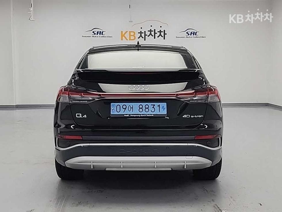 Ауди Q4 e-tron40 Sportback Premium - 3