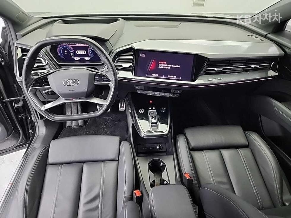 Ауди Q4 e-tron40 Sportback Premium - 7