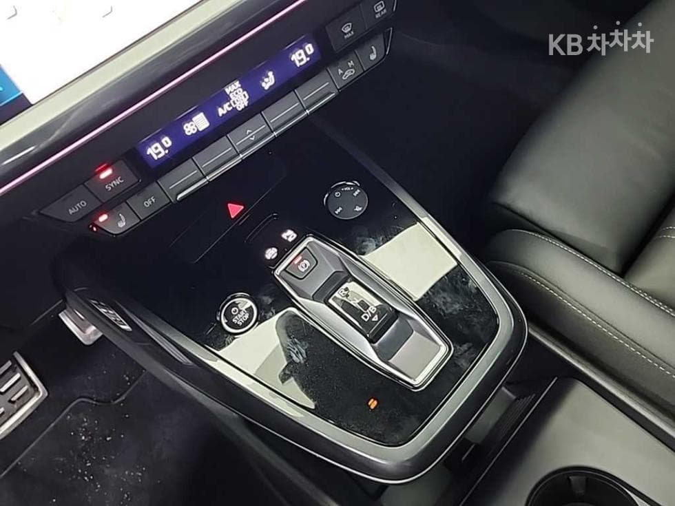 Ауди Q4 e-tron40 Sportback Premium - 8