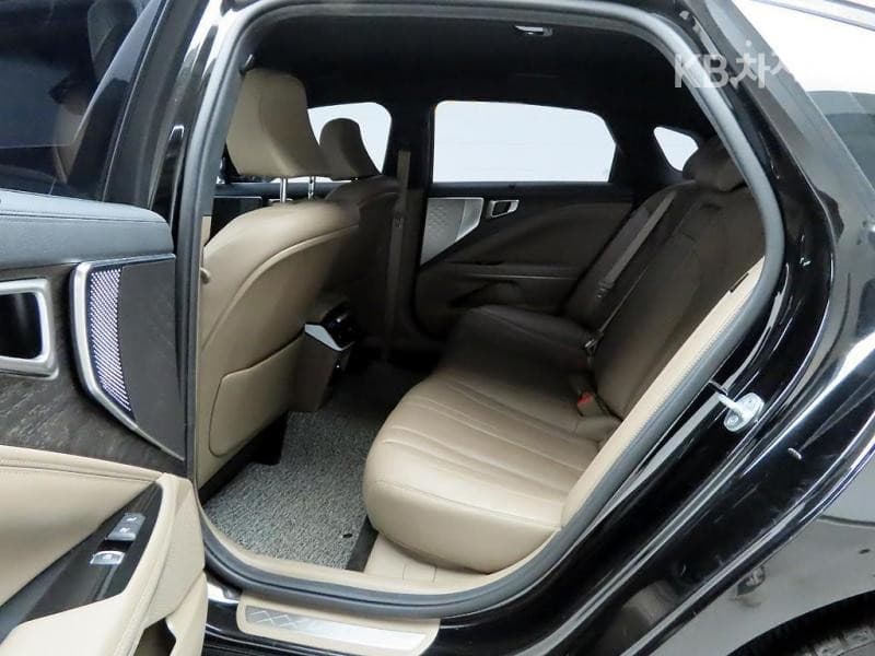 Kia K82.5L gasoline Noblesse - 13