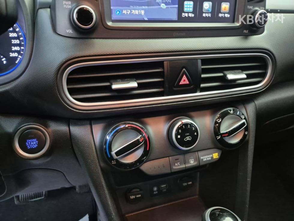 Hyundai Kona1.6 Turbo Modern - 16