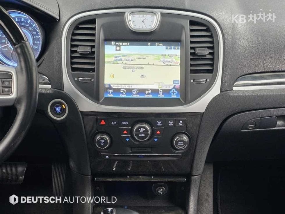 크라이슬러 The New (фейслифт) 300C3.6 - 14