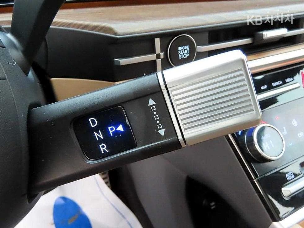 Хюндай Ди Всеново Санта Фе MX5Бензин 2.5T 2WD Calligraphy - 11