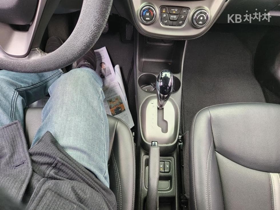 Джи Ем Корея The New (фейслифт) СпаркPremier Стандартен - 16