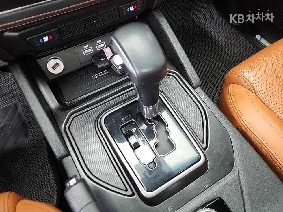 KG Mobility The New (facelift) Rexton Sports Khan2.2 4WD 익스페디션 - 8