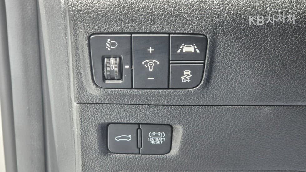 Киа K5 Хибрид 3-토 поколение2.0 HEV Престиж - 14