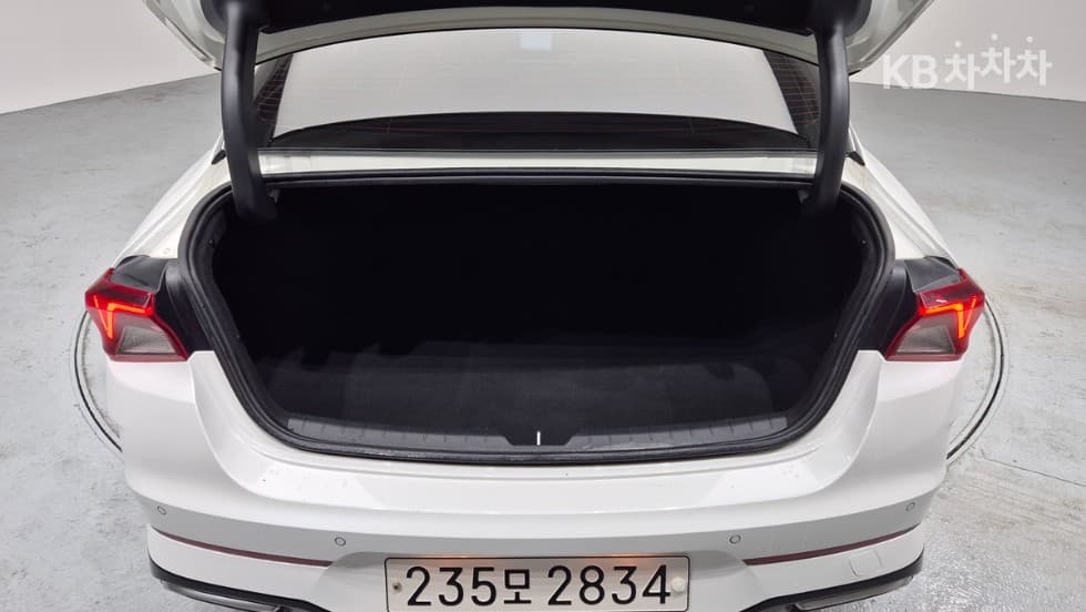 Киа K5 Хибрид 3-토 поколение2.0 HEV Престиж - 23