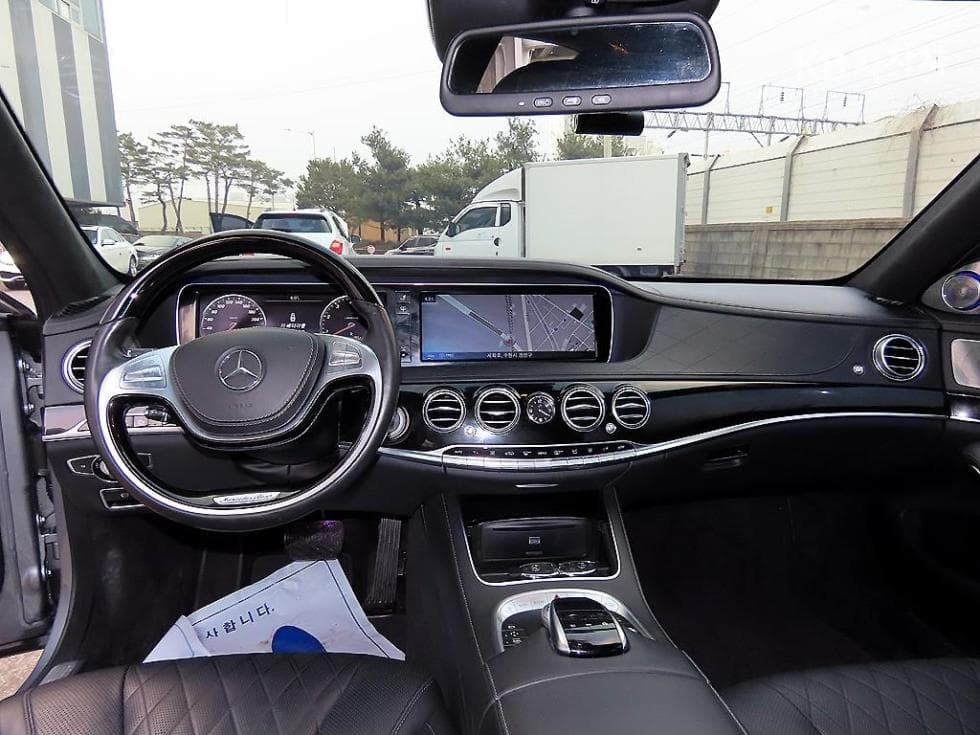 Mercedes-Benz Нов S-КласS600L W222 - 7