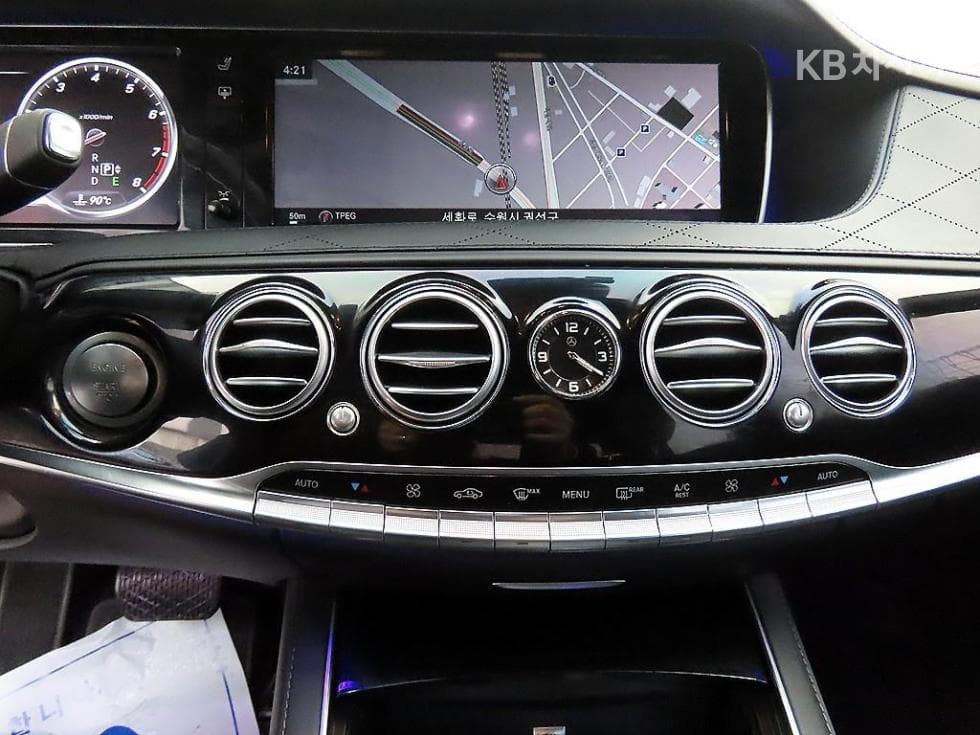 Mercedes-Benz Нов S-КласS600L W222 - 13