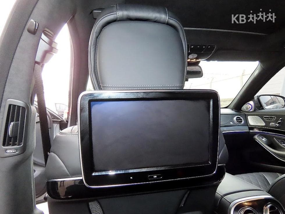 Mercedes-Benz Нов S-КласS600L W222 - 14