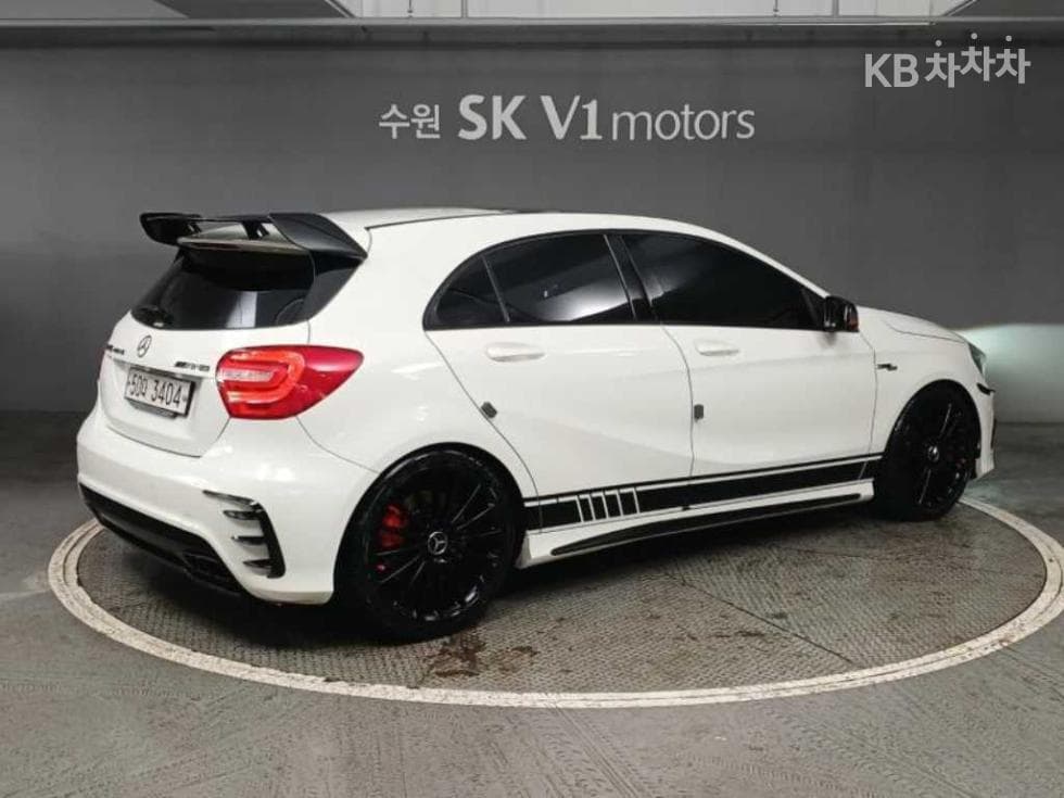 Mercedes-Benz A클래스A45 AMG - 4