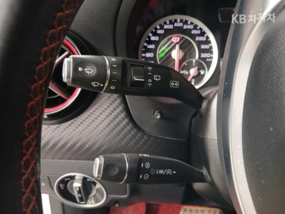Mercedes-Benz A클래스A45 AMG - 17