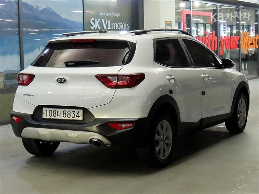 Kia StonicDiesel 1.6 VGT Deluxe - 4