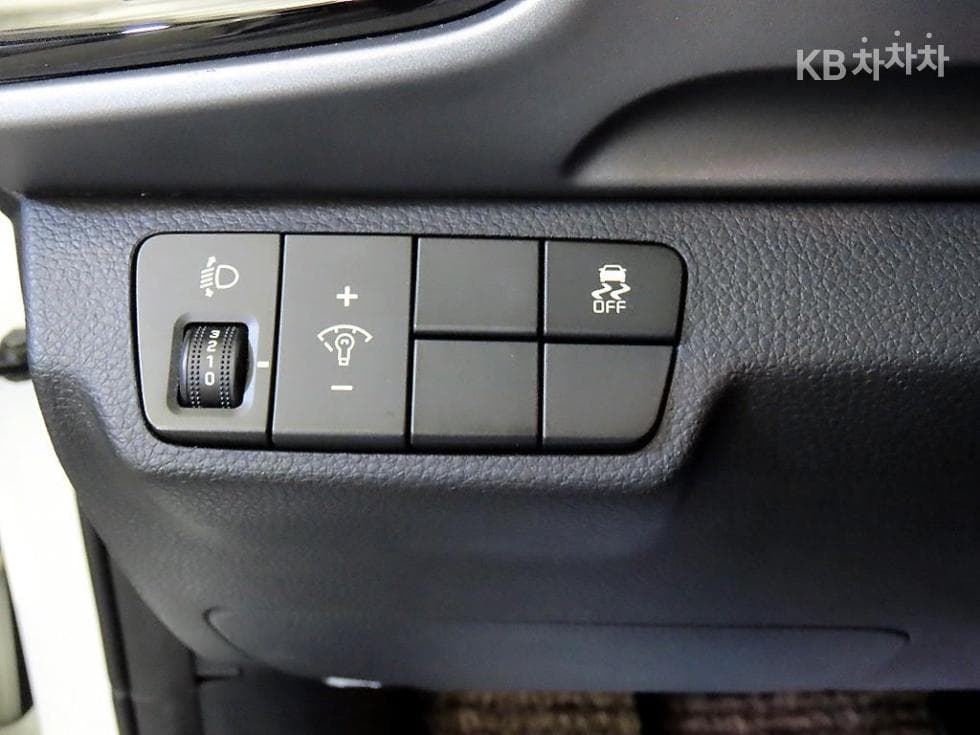 Kia StonicDiesel 1.6 VGT Deluxe - 14