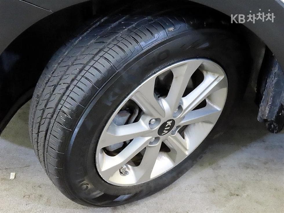 Kia StonicDiesel 1.6 VGT Deluxe - 20