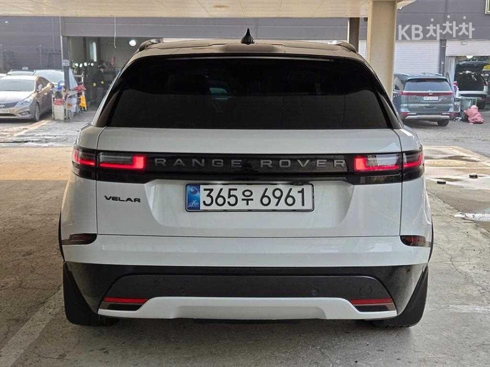 Land Rover Range Rover 벨라P400 Dynamic HSE - 4